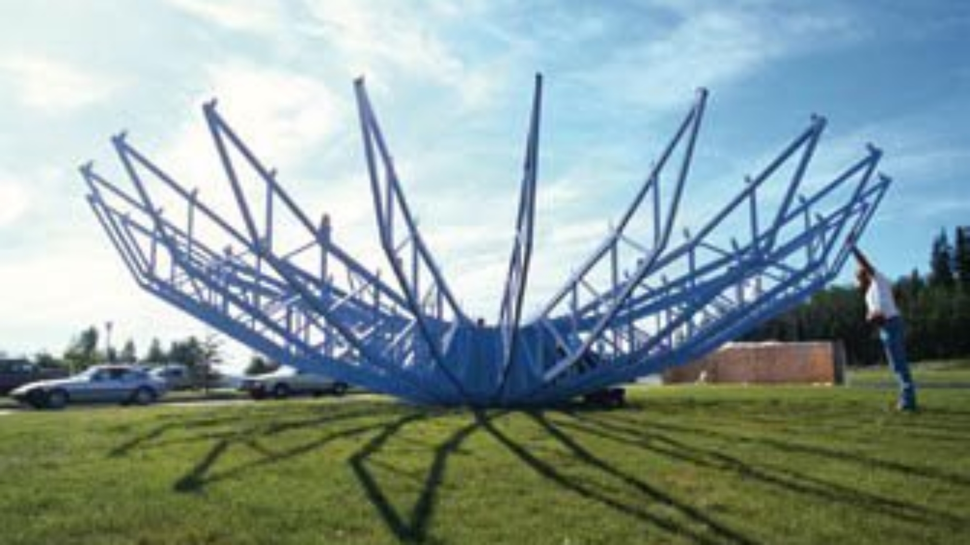 10-meter antenna construction underway - Photographed by Jim Coccia